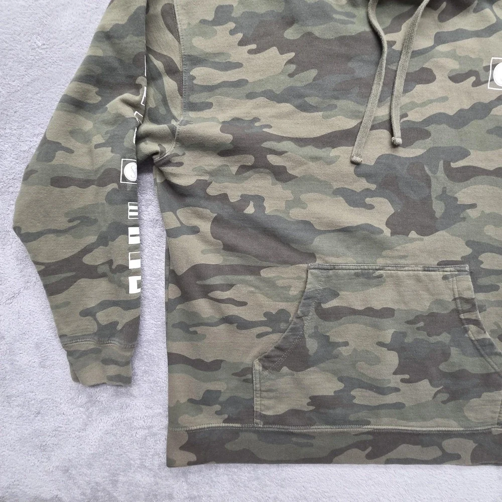 Salty Crew Alpha Hoodie Mens 2XL Green Pullover Fleece Camo Logo